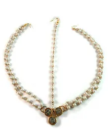 Tiny Closet 3 Stones Maang Tikka With 3 Strands - Golden & White