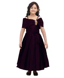 Adiva Short Sleeves Off Shoulder Floral Brooch Dress - Dark Purple