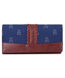 The Clownfish Serina Collection Tapestry Demin Fabric & Faux Leather Snap Flap Style Womens with Card Holders - Blue