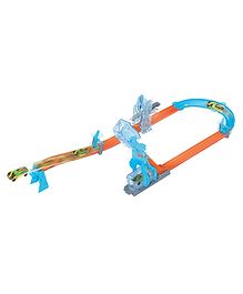 Hot Wheels Track Set Deluxe Track Builder Pack and 1 Car - Orange