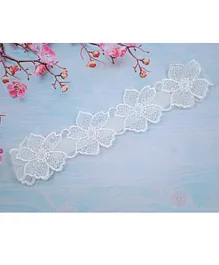 Little Miss Cuttie Floral Lace Detailed Headband - White