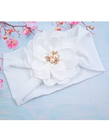 Little Miss Cuttie Floral Beads Embellished Satin Headwrap - White