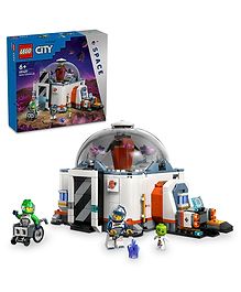 LEGO City Space Science Lab Toy Building Set 560 Pieces - 60439