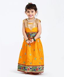 Bhartiya Paridhan Sleeveless Choli And Lehenga Floral Embroidery - Golden Orange Bhartiya Paridhan Sleeveless Choli And Lehenga Floral Embroidery - Golden Orange