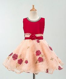 Maalka Flower Applique At Waistline Sleeveless Dress - Peach Maalka Flower Applique At Waistline Sleeveless Dress - Peach