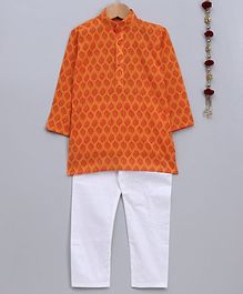 Jeet Ethnics Full Sleeves Motif Print Kurta With Pyjama - Orange & White Jeet Ethnics Full Sleeves Motif Print Kurta With Pyjama - Orange & White
