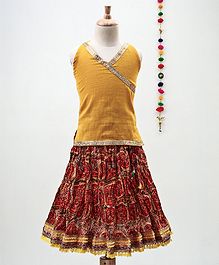 Kidcetra Sleeveless Choli With Flower Lehenga - Yellow & Red Kidcetra Sleeveless Choli With Flower Lehenga - Yellow & Red