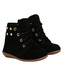 Buckled Up Ankle Length Stones Design Lace Up Boots - Black Buckled Up Ankle Length Stones Design Lace Up Boots - Black