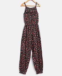 StyleStone Sleeveless All Over Flower Printed Jumpsuit - Black StyleStone Sleeveless All Over Flower Printed Jumpsuit - Black
