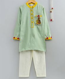 Little Pockets Store Turtle Embroidered Full Sleeves Kurta With Pyjama - Green Little Pockets Store Turtle Embroidered Full Sleeves Kurta With Pyjama - Green