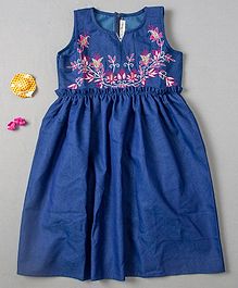 Murphy Mouse Flower Embroidered Sleeveless Dress - Blue Murphy Mouse Flower Embroidered Sleeveless Dress - Blue