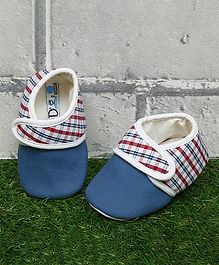 D'chica Bro Checkered Detailing Velcro Closure Booties - Blue D'chica Bro Checkered Detailing Velcro Closure Booties - Blue