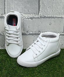 D'chica Bro Solid Colour Ankle Length Shoes - White D'chica Bro Solid Colour Ankle Length Shoes - White