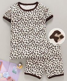 Yiyi Garden Half Sleeves Night Suit Allover Print - Brown Yiyi Garden Half Sleeves Night Suit Allover Print - Brown