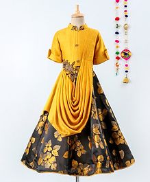 Betty By Tiny Kingdom Sleeveless Floral Print Collared Gown - Yellow Betty By Tiny Kingdom Sleeveless Floral Print Collared Gown - Yellow
