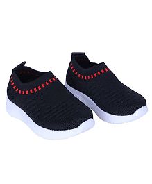 FEETWELL SHOES Solid Slip-on Shoes - Black FEETWELL SHOES Solid Slip-on Shoes - Black