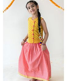 Campana Sleeveless Flowers Printed Top With Skirt Set - Yellow & Pink Campana Sleeveless Flowers Printed Top With Skirt Set - Yellow & Pink