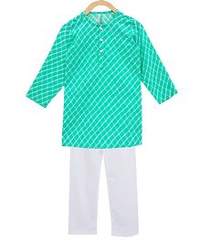 Campana Full Sleeves Leheriya Kurta With Pajama - Green White Campana Full Sleeves Leheriya Kurta With Pajama - Green White