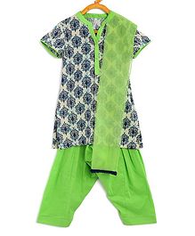 Campana Short Sleeves Motif Print Kurta With Salwar & Dupatta - Green Campana Short Sleeves Motif Print Kurta With Salwar & Dupatta - Green