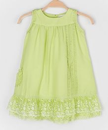 Peppermint Sleeveless Rose Lace Detailing Dress - Light Green Peppermint Sleeveless Rose Lace Detailing Dress - Light Green