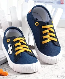 Cute Walk by Babyhug Casual Shoes - Navy Blue Cute Walk by Babyhug Casual Shoes - Navy Blue