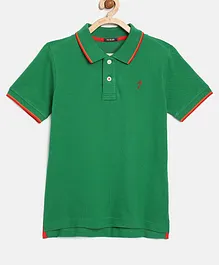 Indian Terrain Half Sleeves Solid T-Shirt - Green Indian Terrain Half Sleeves Solid T-Shirt - Green