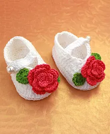 Aabacus Floral Detailing Crochet Booties - Pink And White Aabacus Floral Detailing Crochet Booties - Pink And White