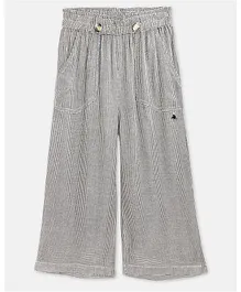 Cherry Crumble By Nitt Hyman Full Length Houndstooth Checked Pants - Black & White Cherry Crumble By Nitt Hyman Full Length Houndstooth Checked Pants - Black & White