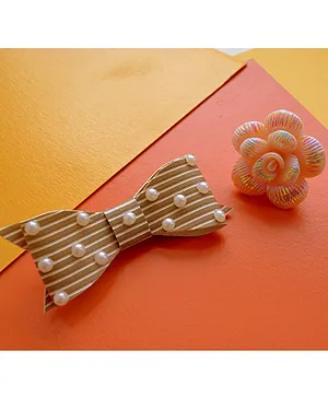 Pretty Ponytails Leather Striped Pearl Bow Ingrained Rose - Beige