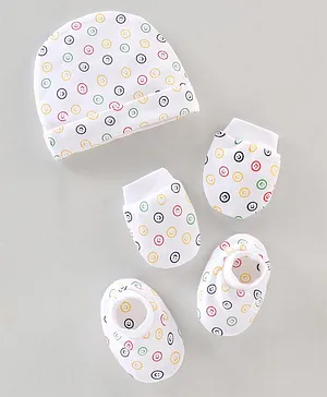Simply Cotton Knit Smiley Printed Cap Mittens & Booties Set White - Diameter 10 cm