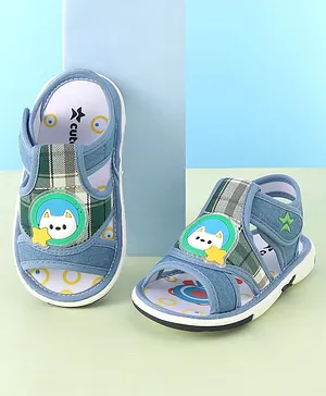 Cute Walk by Babyhug Velcro Closure Musical Sandals with Kitten Applique - Blue