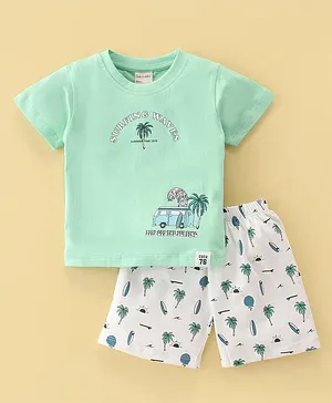Cucumber Sinker Knit Half Sleeves Tropical Print T-Shirt and Shorts Set - Green