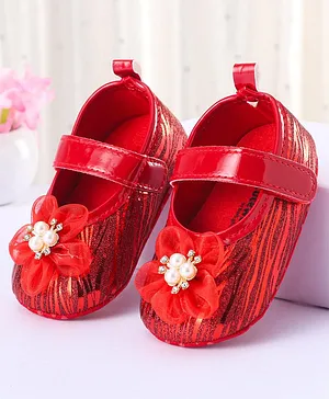 Cute Walk by Babyhug Booties Floral Applique - Red