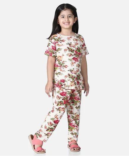 Cutiekins Floral Print Half Sleeves Night Suit - Cream & Pink