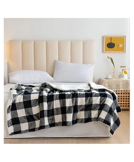 BSB Home Sherpa and Cotton Reversible Blanket - Black White