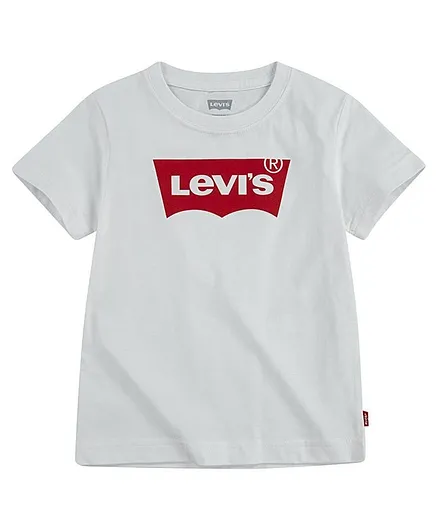 Levi's® Half Sleeves Logo Print Tee - White