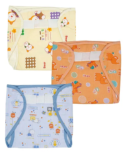 Grandma's Waterproof Nappy Large - Pack of 3 (Colour May Vary)