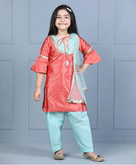 WhiteHenz Clothing Three Fourth Sleeves Sequin Embellished Kurta And Solid Salwar And Dupatta - Orange And Sea Green