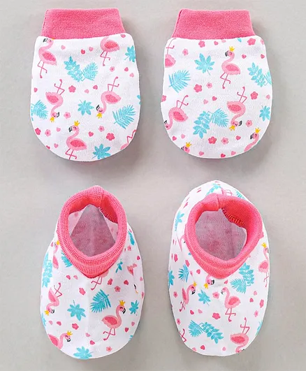 Babyhug 100% Cotton Mittens & Booties Set Leaves Print - Multicolour