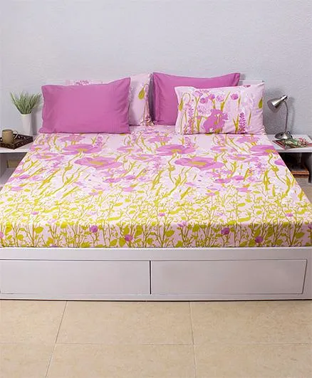 HouseThis Valley Of Flowers Panorama 1 Double Bed Sheet & 2 Pillow Covers - Purple & Yellow