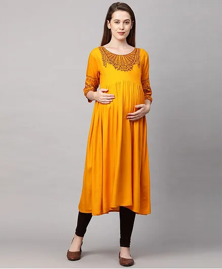 MomToBe Three Fourth Sleeves Ethnic Border Print Maternity Kurta - Bumblebee Yellow