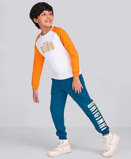 Ollington St. Full Sleeves Winter Wear Sweatshirt & Joggers Set Text Print - White Blue