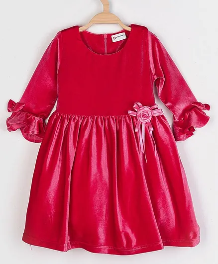 Peppermint Three Fourth Frill Sleeves Solid Pleated Flower Applique Dress - Pink