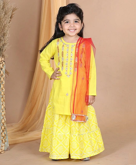 CHAKORI Full Sleeves Leaf Motif Embroidered & Gota Lace Embellished Handwork Kurta With Paisley Bandhej Sharara & Dupatta - Yellow