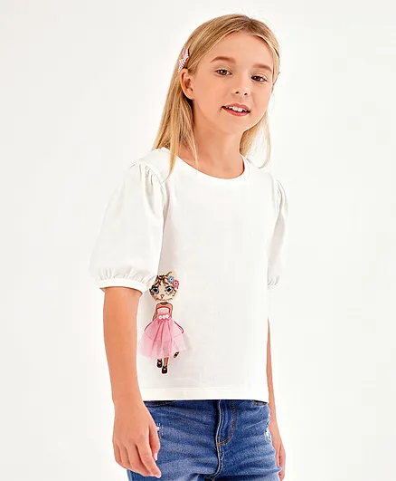 Primo Gino Cotton Elastane Half Sleeves Printed T-Shirt With Embroidery And Mesh- White
