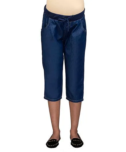 Kriti Under Belly Chambray Capri - Dark Blue