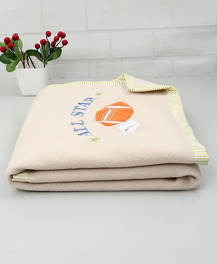 Babyhug Premium Fleece Baby All Seasons Blanket Sports Theme - Off White