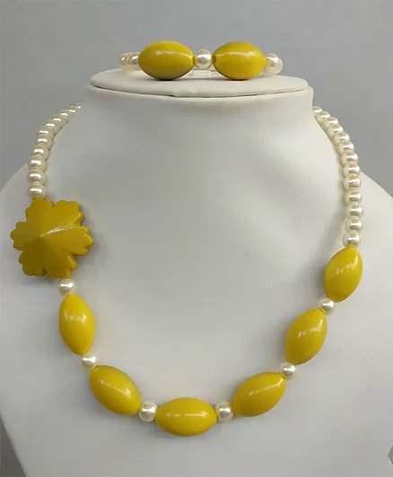 Tiny Closet Pearl Necklace & Bracelet Set - Mustard Yellow