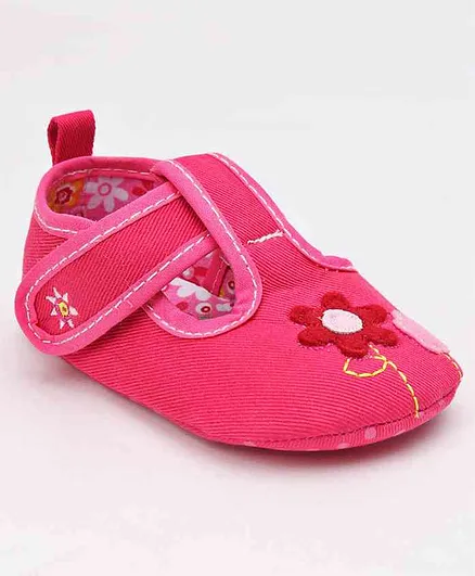 Cute Walk by Babyhug Canvas Booties Floral Applique - Dark Pink