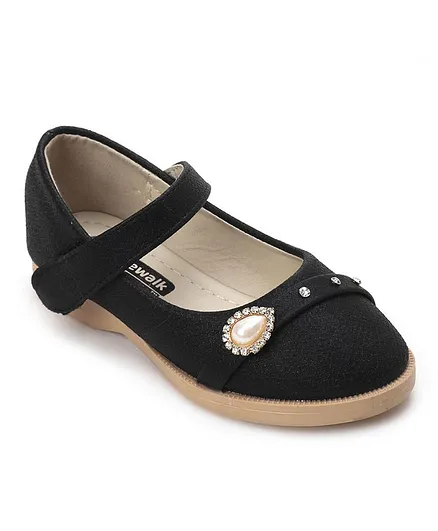 Cute Walk by Babyhug Bellies With Studded Design - Black